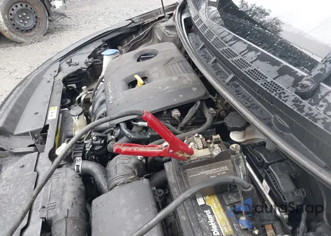 2018 Kia Forte Lx z USA, uszkodzony, nr VIN 3KPFK4A76JE190712